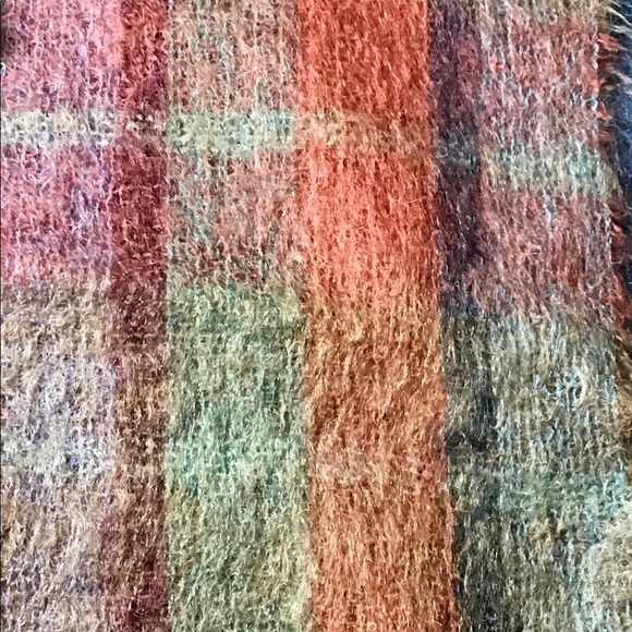 Royal Scot mohair & wool plaid scarf - Picture 3 of 4